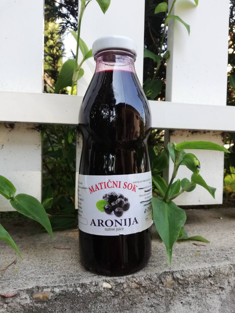 матични сок од ароније