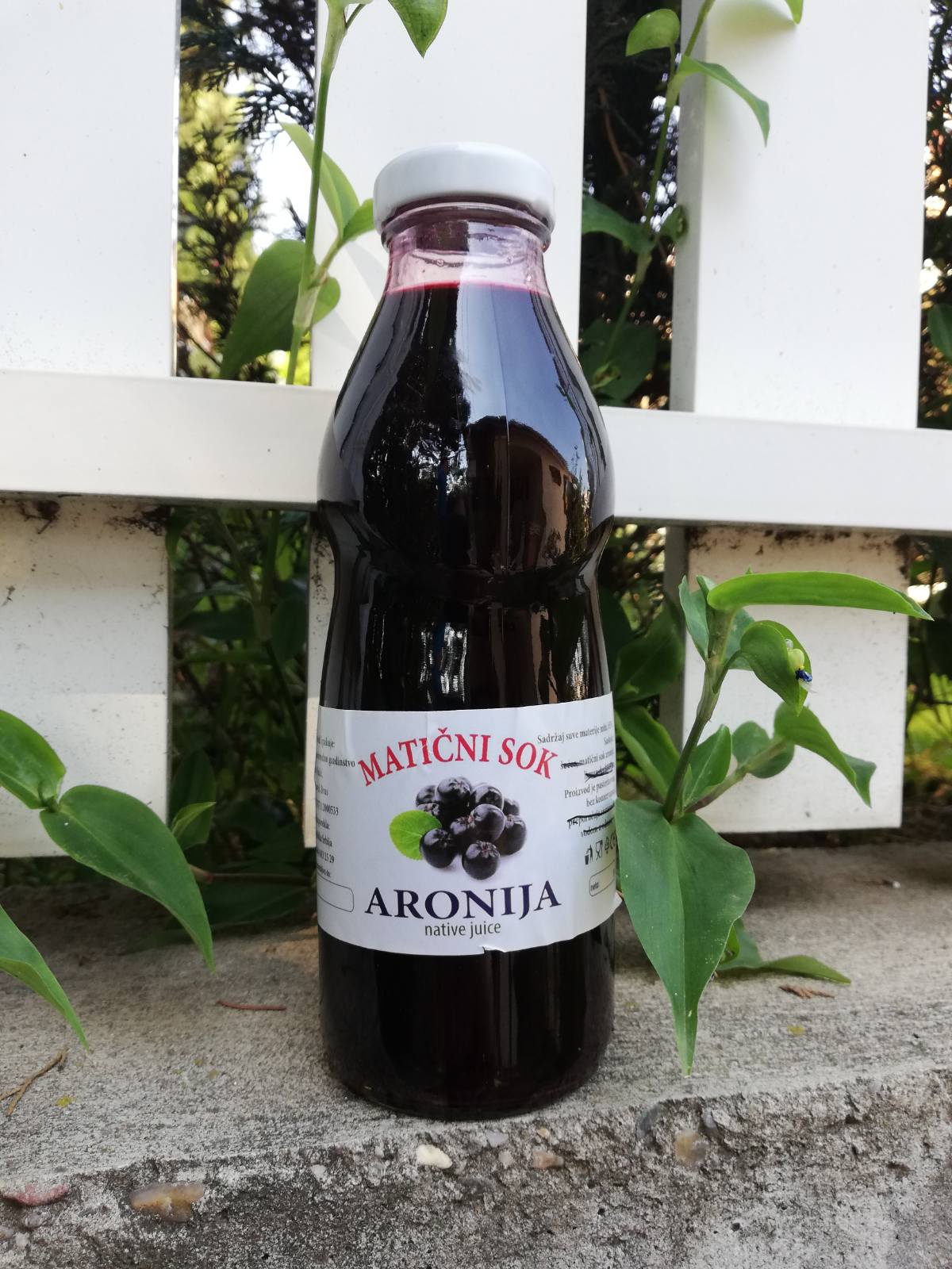 матични сок од ароније